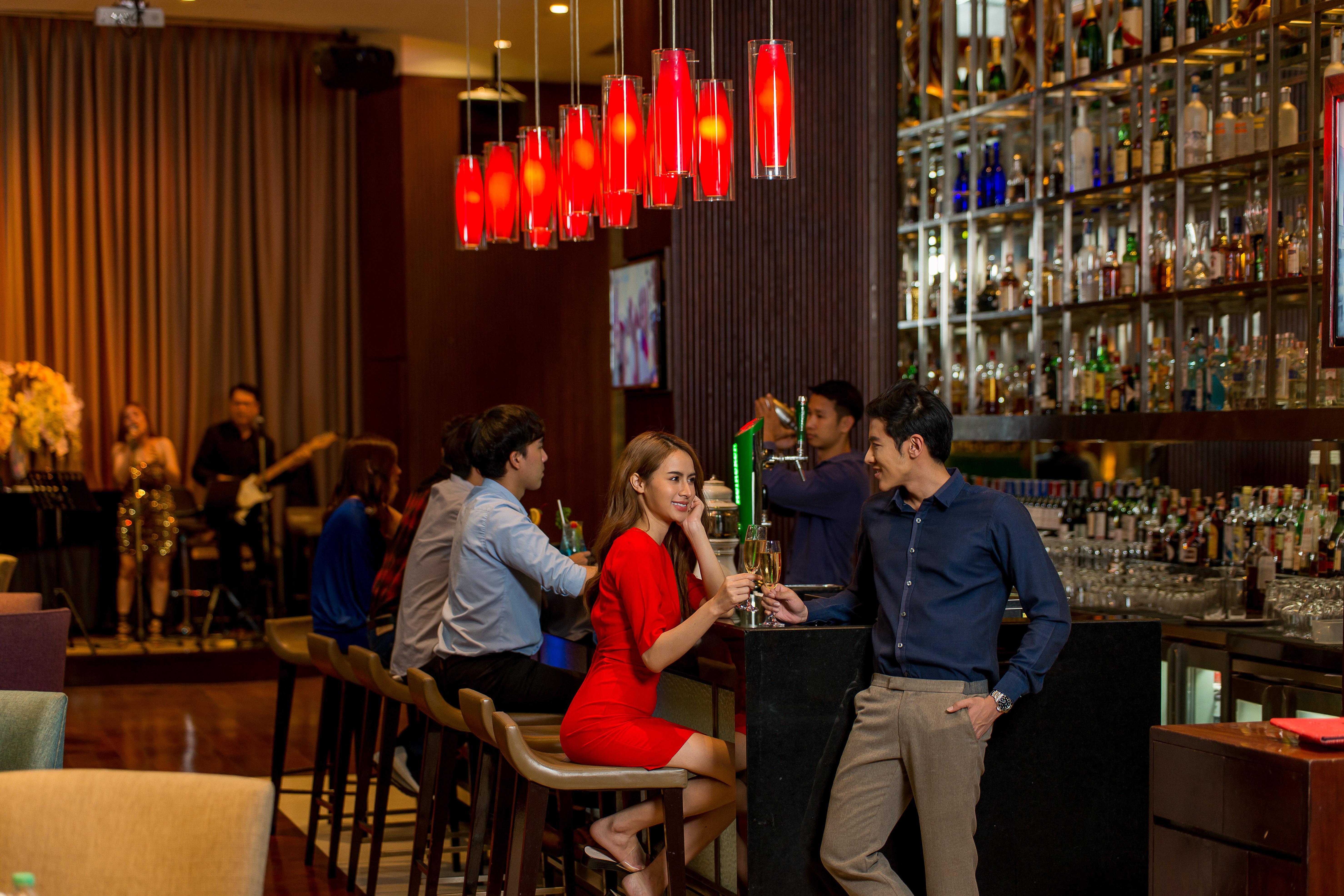 Holiday Inn Bangkok Silom, An Ihg Hotel Εξωτερικό φωτογραφία